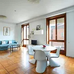 Duomo Center Apartman Milánó