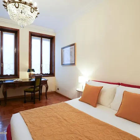 Duomo Center Apartman Milánó
